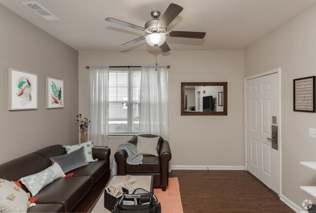 2BR, 2BA - 760 SF - Alight West Lafayette Apartments