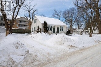 Building Photo - 31 Washburn St