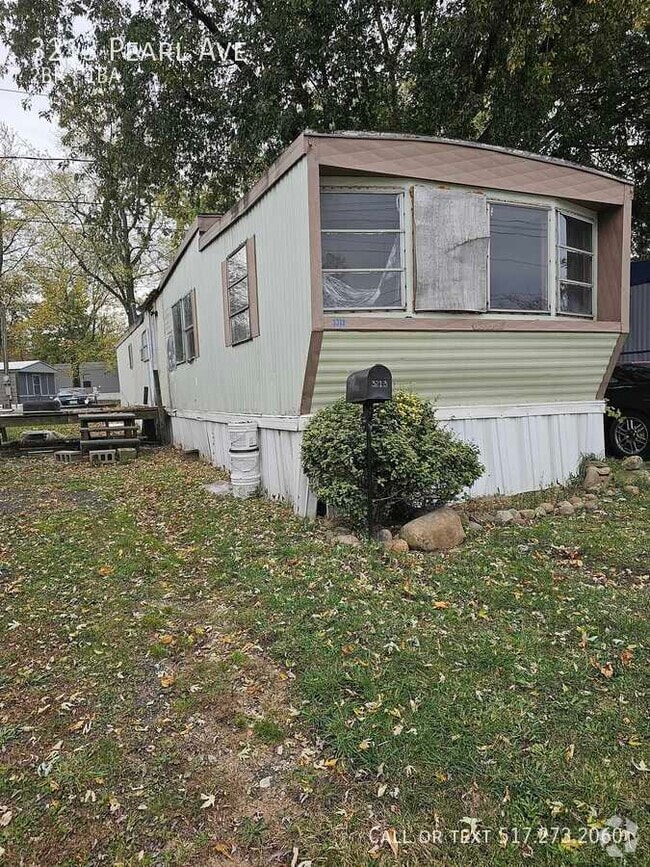 Building Photo - 3213 Pearl Ave