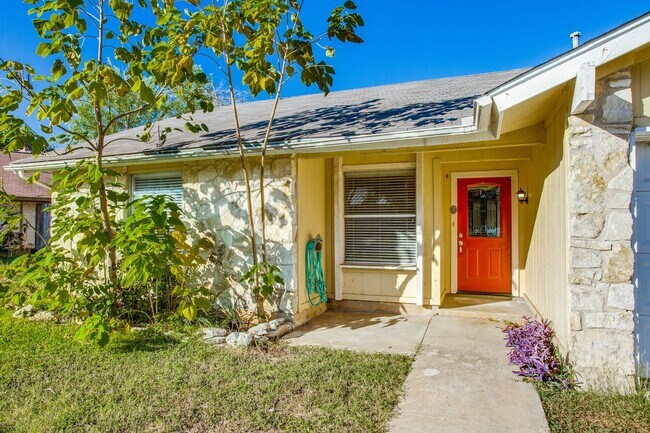 Building Photo - Cute One Story 3 Bedroom Brushy Creek Home