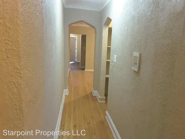Building Photo - 8205 S Drexel Ave