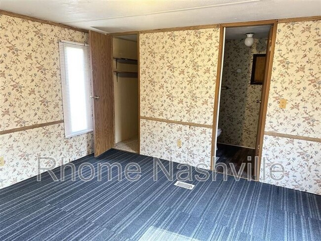 Building Photo - 1970 Fayetteville Hwy