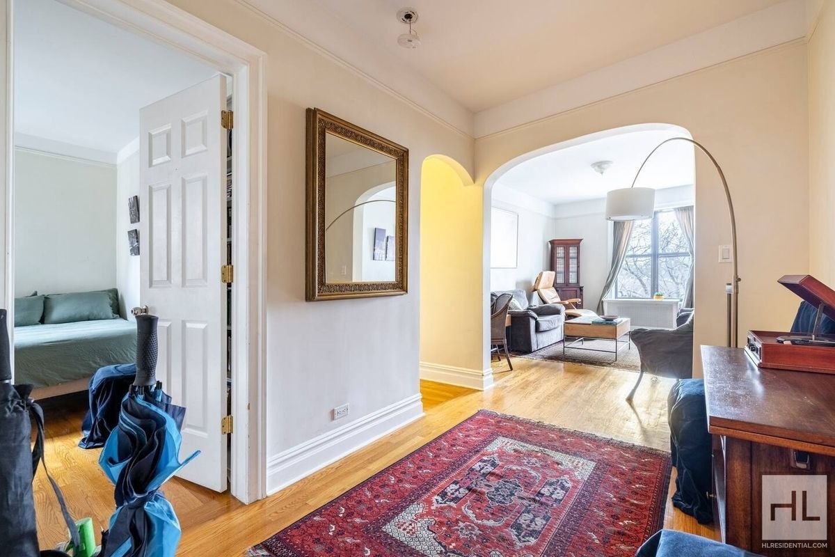 Foto principal - 668 RIVERSIDE DRIVE