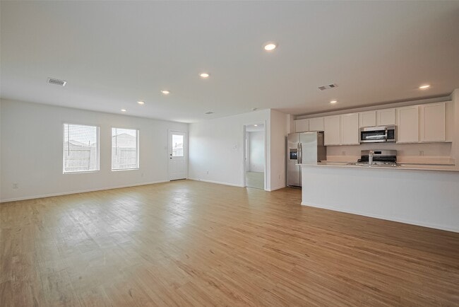 Building Photo - 9603 Fulvetta Briar Ct