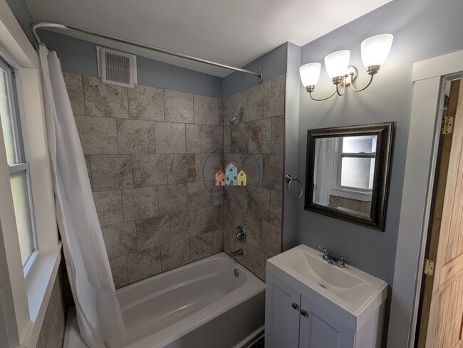 Bathroom - 16 Clinton Ave