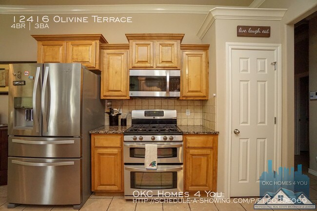 Building Photo - 4 bed 3 bath near Earlywine Park & I-44.