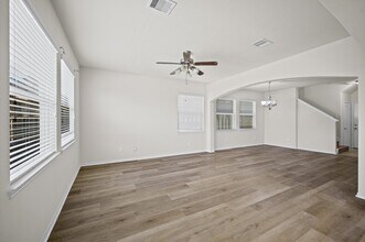 Building Photo - 14286 Empanada Dr