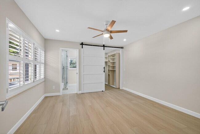 Building Photo - 4204 Roxbury Ct