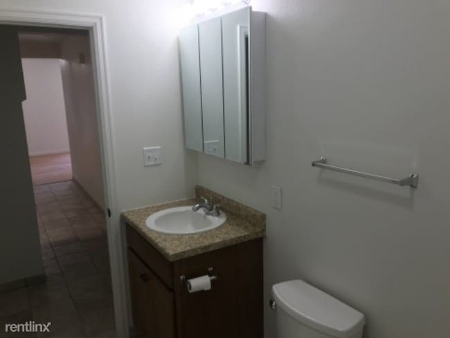 Building Photo - 4 br, 2 bath House - 1437 farnum