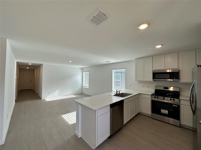 Foto del edificio - 6804 Haines Dr