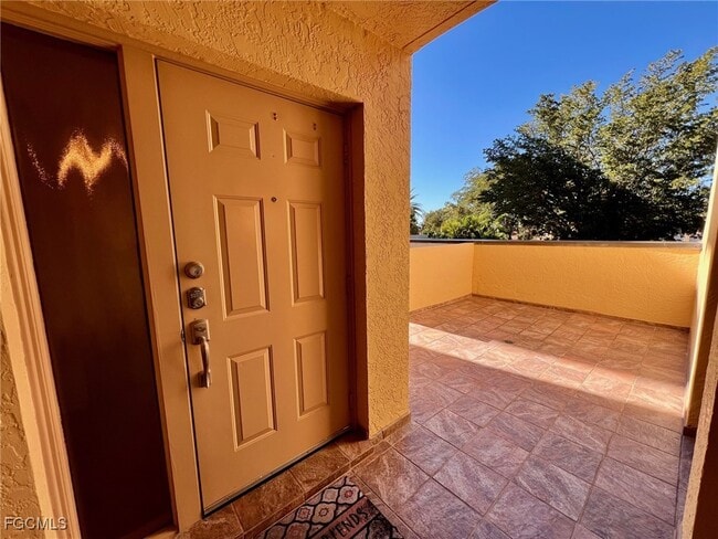 Building Photo - 4015 SE 20th Pl