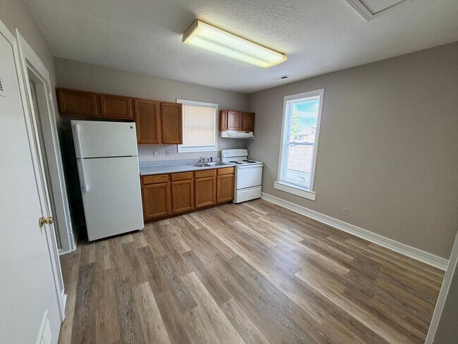 Foto del edificio - 1307 E Market St