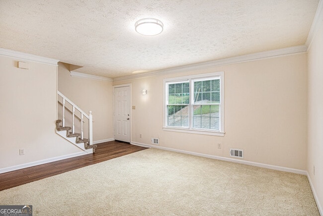 Building Photo - 2884 Spruce Cir
