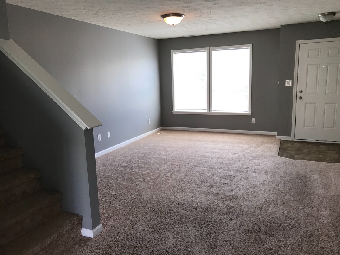 Columbus IN 3 BR + loft - Columbus IN   3 BR + loft