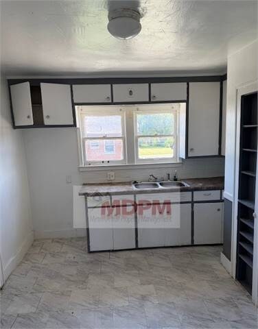 Foto del edificio - 13623 Wadsworth St