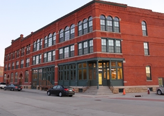 Primary Photo - Riverworks Lofts