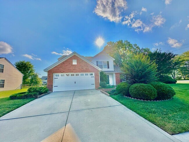 Building Photo - 4500 Capstone Dr