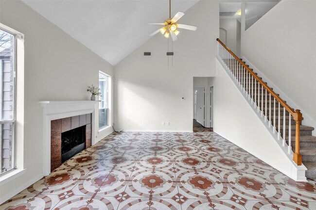 Foto del edificio - 17611 Magnolia Cir