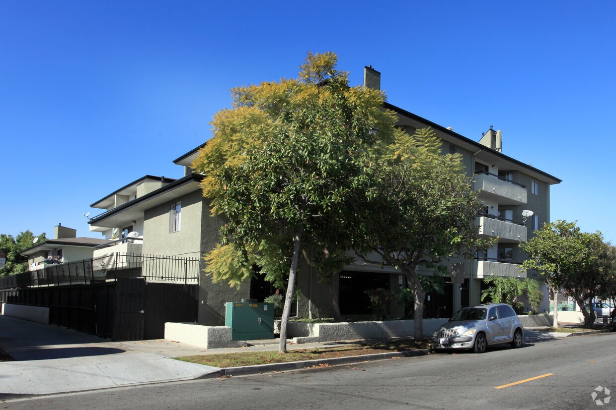 Temple Plaza Apartaments - Temple Plaza Apartments