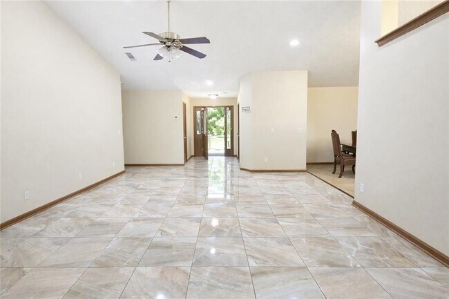 Foto del edificio - 1980 Champions Pkwy NW