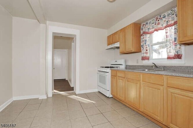 Foto del edificio - 68 Mohawk Ave