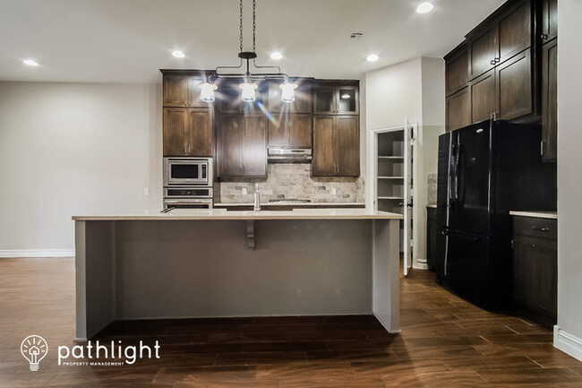 Foto del edificio - 2616 West Union Place