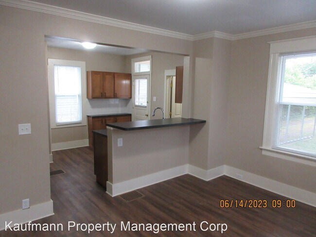 Foto del edificio - 3 br, 1 bath House - 3215 S Calhoun Street