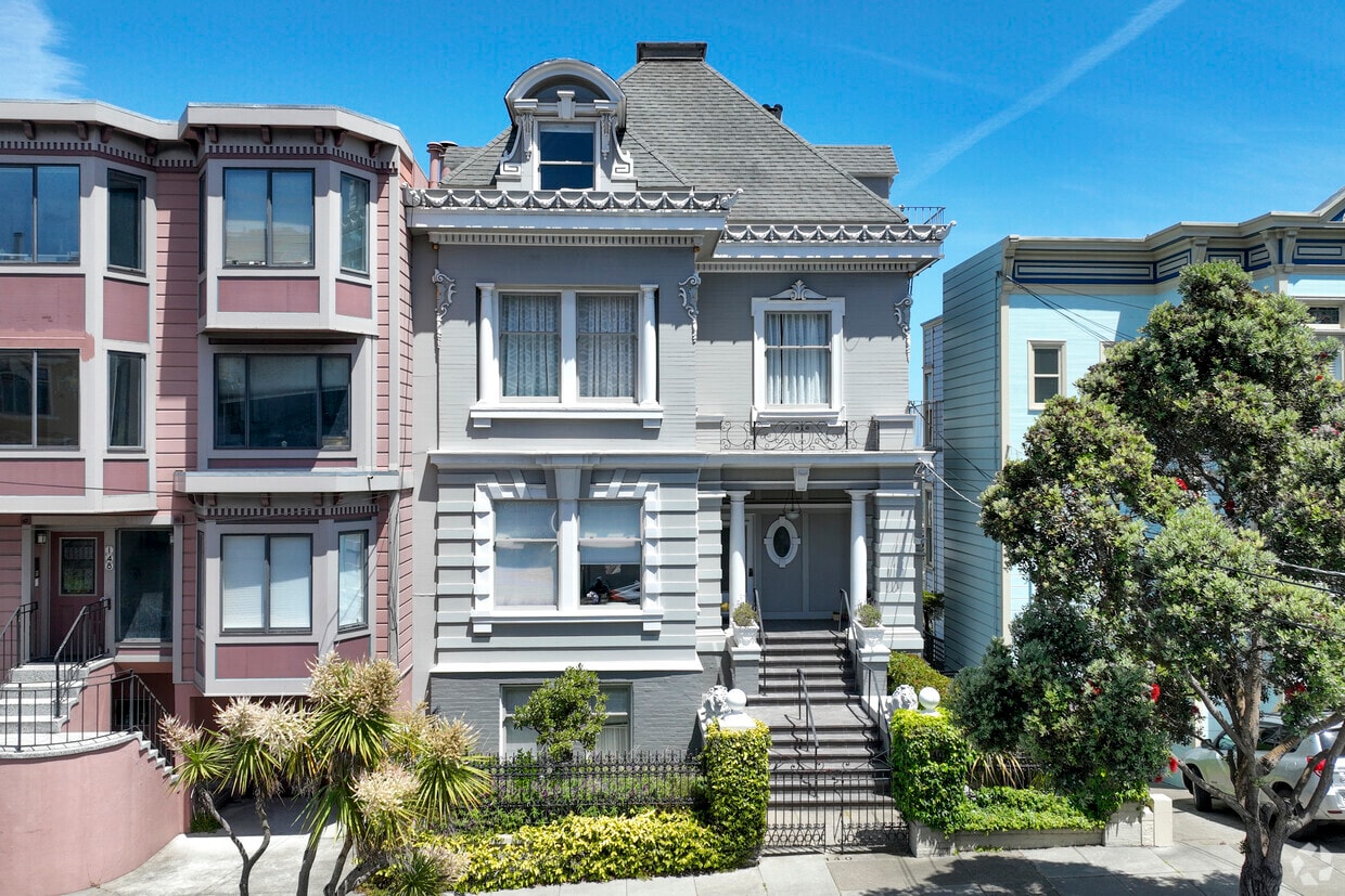 Primary Photo - 140 Divisadero St