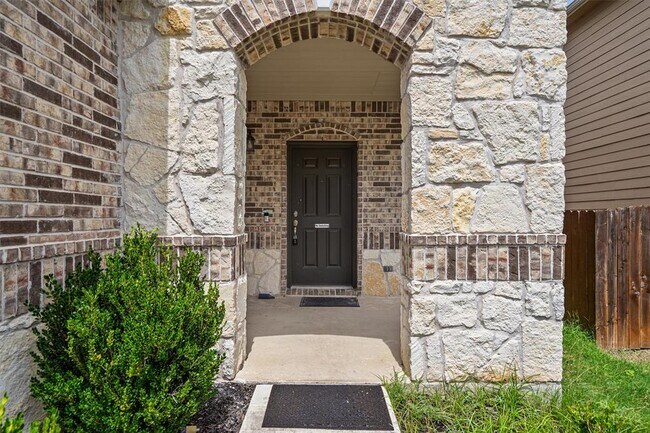 Foto del edificio - 2950 E Old Settlers Blvd