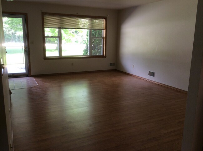 Building Photo - 3581 S Timber Trl