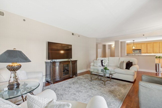 Foto del edificio - 543 N Hough St
