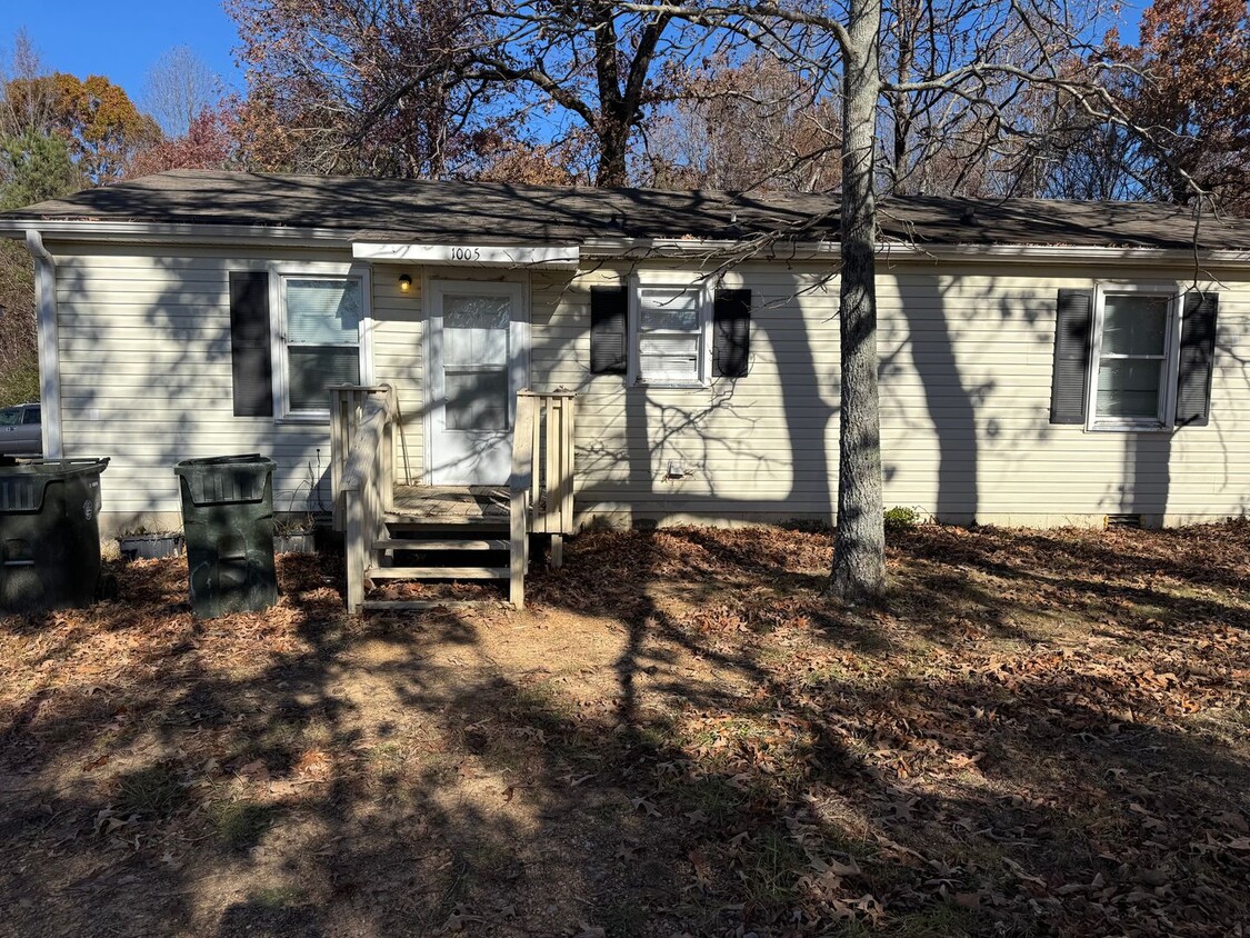 Primary Photo - 3 bed 2 bath in Toney AL