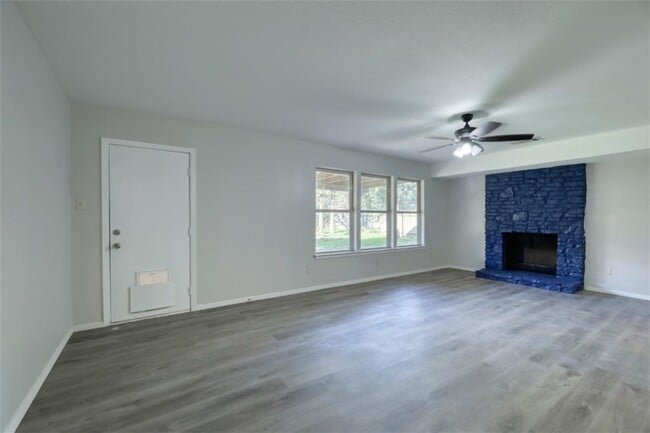 Building Photo - 11310 Powder Mill Trail