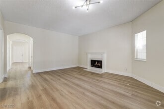 Building Photo - 7237 Chesterton Dr