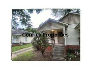 Building Photo - 106 Freeze Ave NW