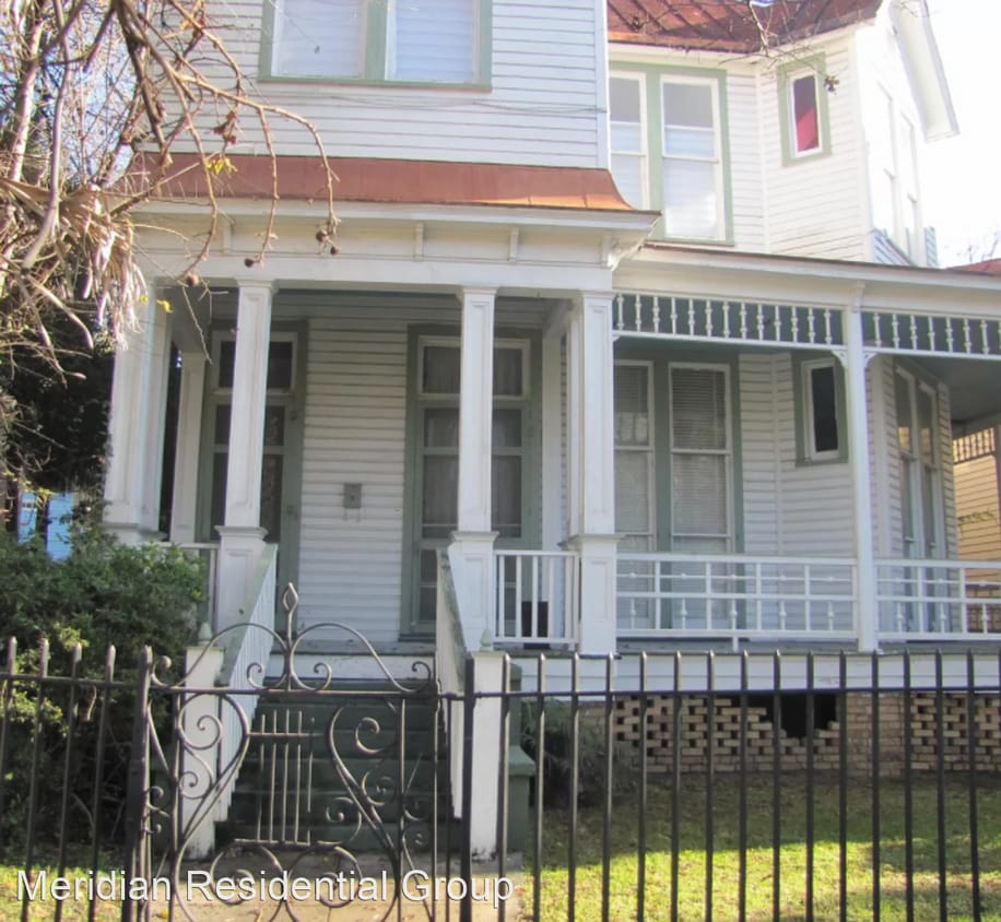 2 br, 1.5 bath House 254 Rutledge Ave House Rental in Charleston