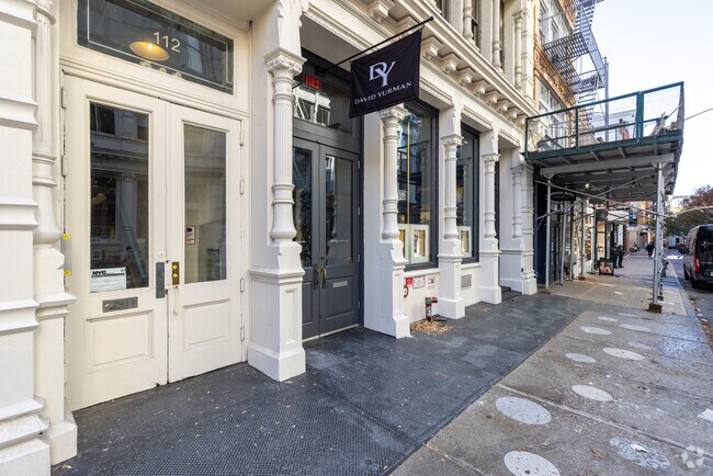 Entrance - 112-114 Prince St