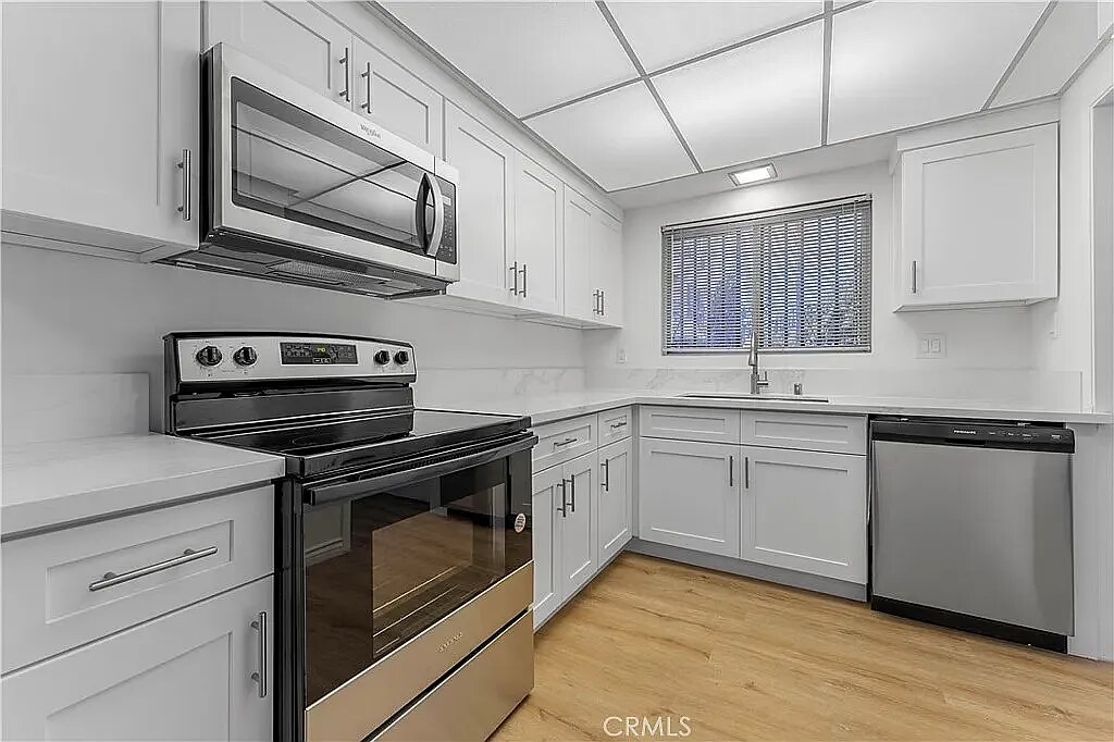 Foto principal - 1015 N Michillinda Ave