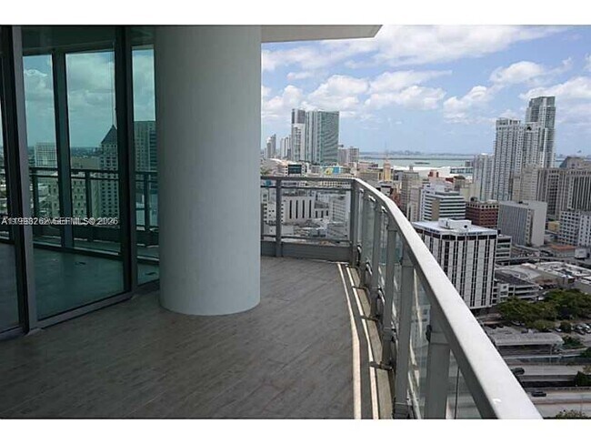 Foto del edificio - 90 SW 3rd St