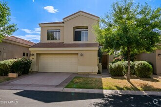 Building Photo - 8100 E Camelback Rd