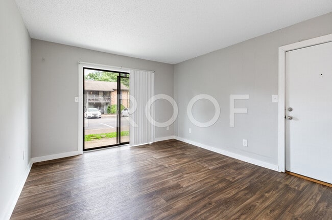 Building Photo - Hidden Valley Apartments