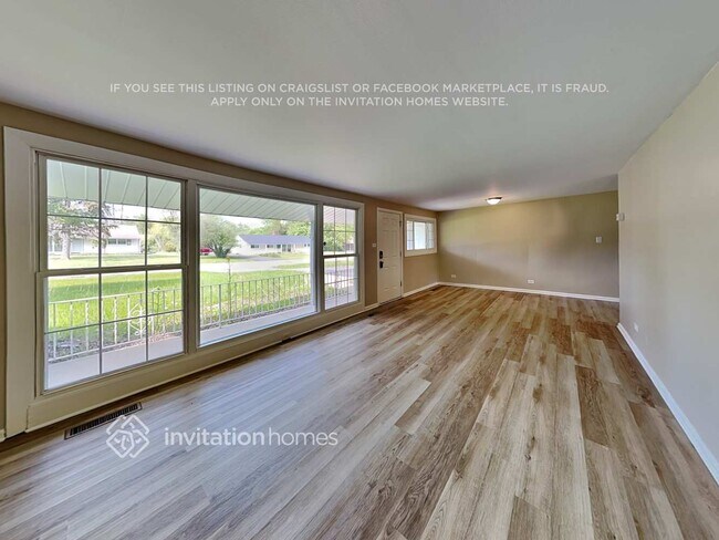 Foto del edificio - 4451 177th Pl