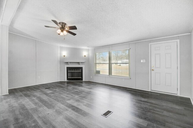 Foto del edificio - SPACIOUS 3 BR | 2 BA Manufactured Home in Pikeville