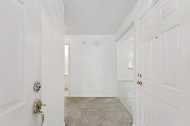 Foto del edificio - 86 Genesee Ridge Dr
