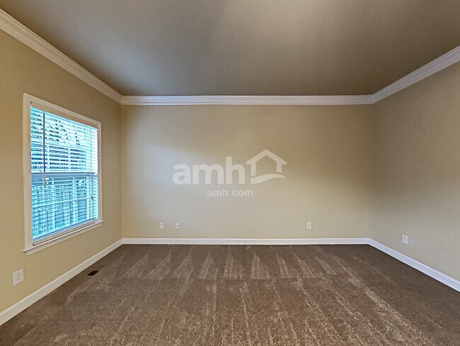 Foto del edificio - 2091 Lequire Lane