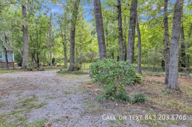 Building Photo - 174 Winding Rock Rd