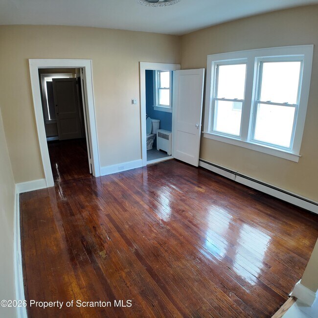 Foto del edificio - 128 Main St