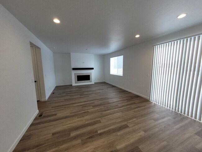 Foto del edificio - Stunning Newer Home In Caldwell!