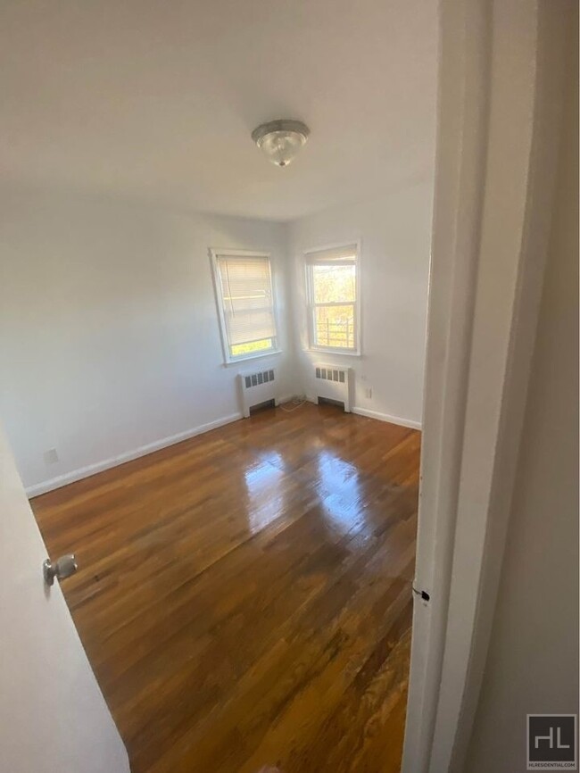 Building Photo - 96 Empire StYonkers, NY 10704