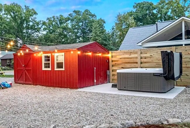 Foto del edificio - 11765 Patterson Lake Dr